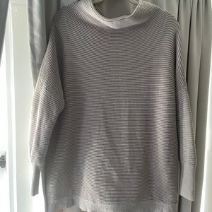 Monk & Lou Kinley Pull Over Tunic size medium in grey/beige